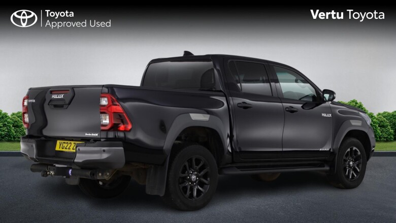 Toyota Hilux Diesel Invincible X D/Cab Pick Up 2.8 D-4D Auto